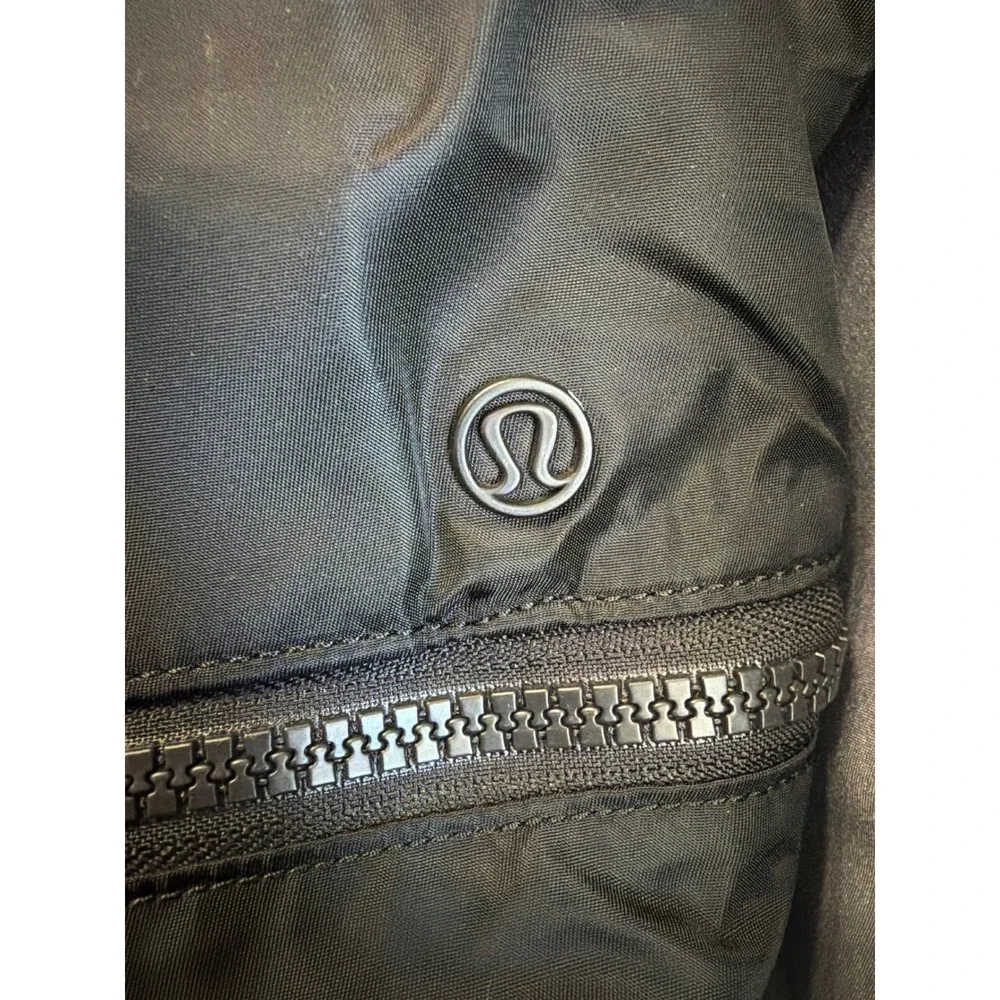 Lululemon Black Nylon Gym Bag Duffel Laptop Compartment Travel Tote